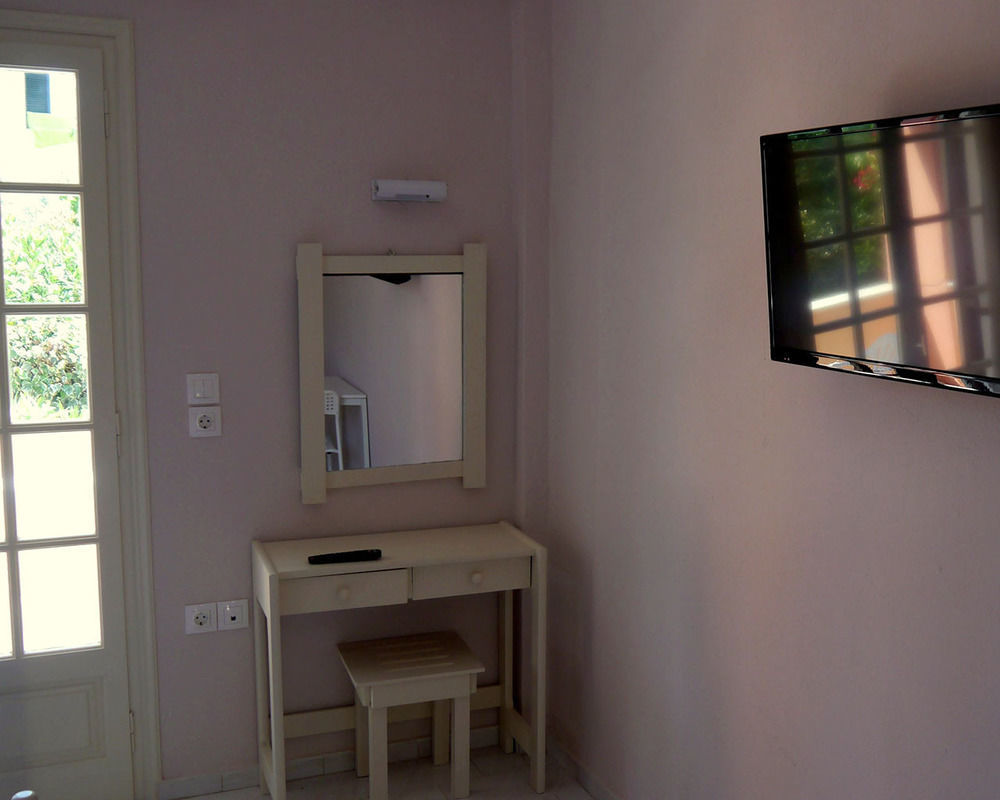 Villa Helena กาวอส ภายนอก รูปภาพ